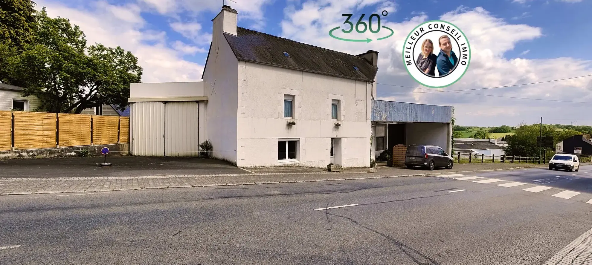 Immeuble à vendre à Guerlédan avec habitation et potentiel commercial 