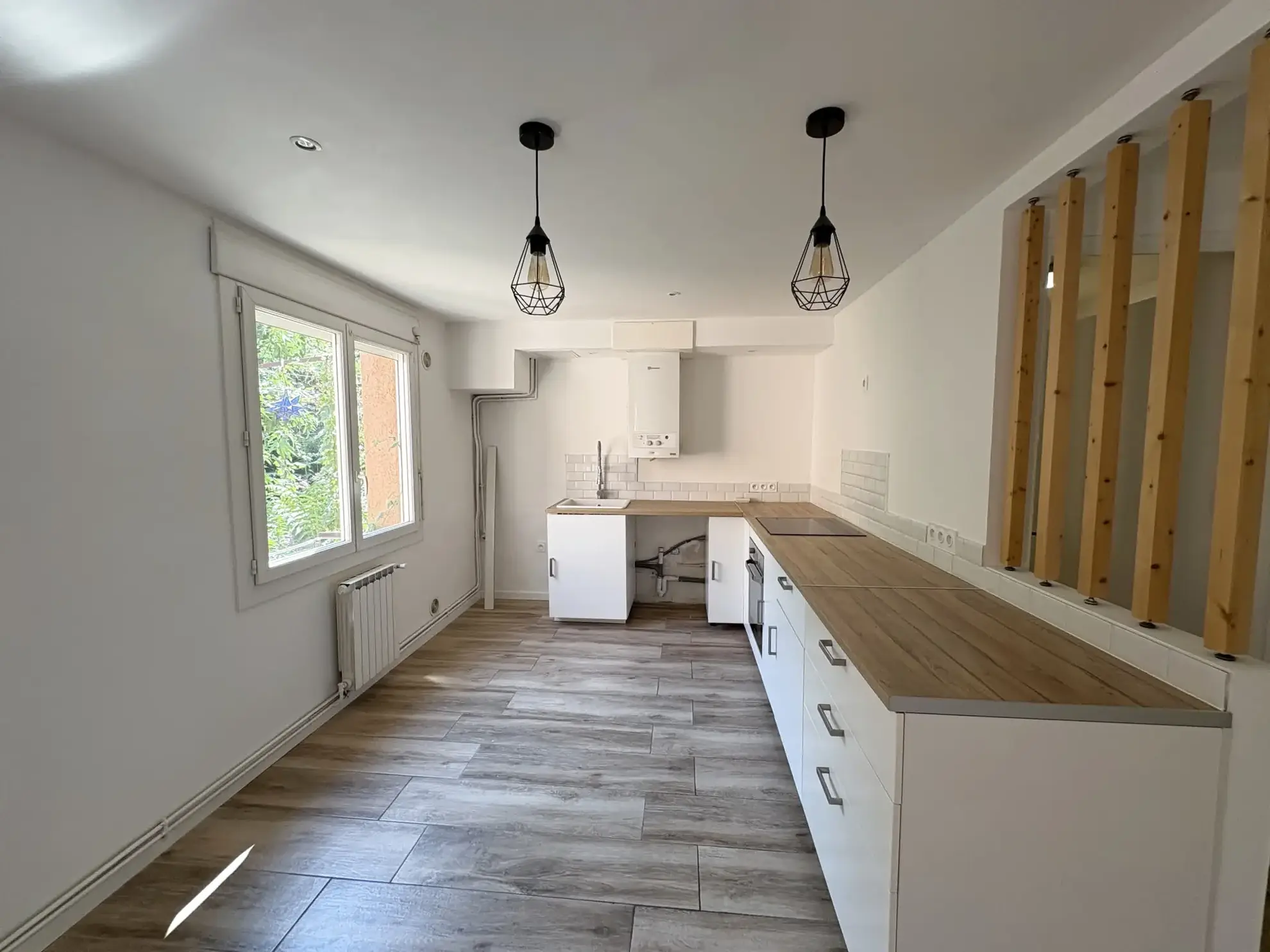 Appartements T2 à Toulon La Loubière – Résidence confortable avec parking et proximité commodités 