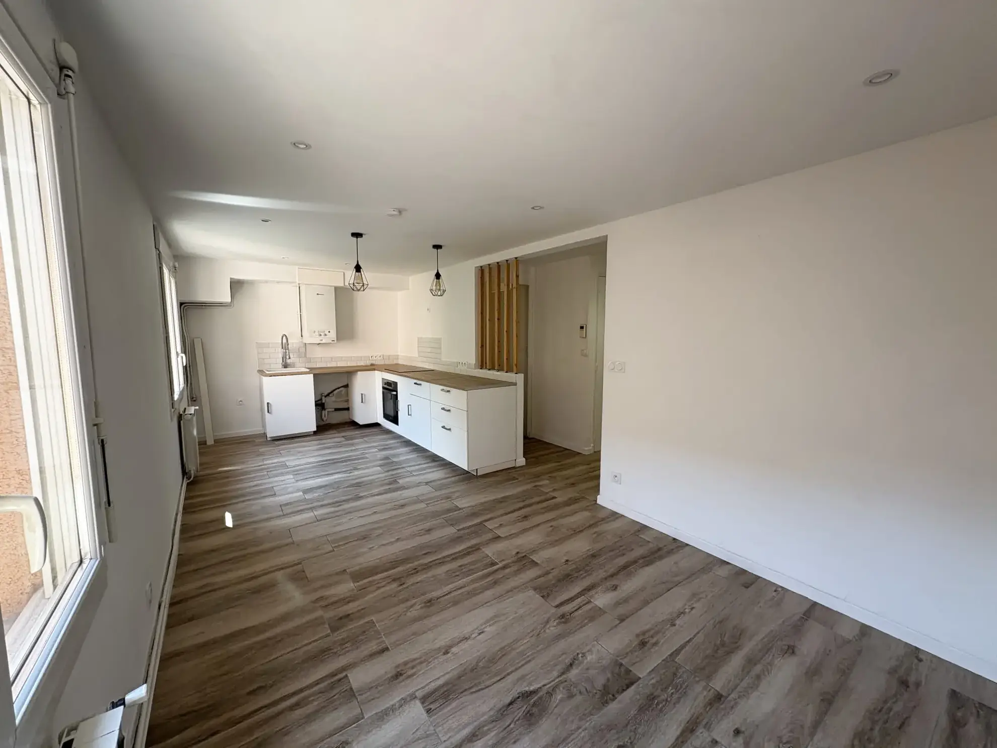 Appartements T2 à Toulon La Loubière – Résidence confortable avec parking et proximité commodités 