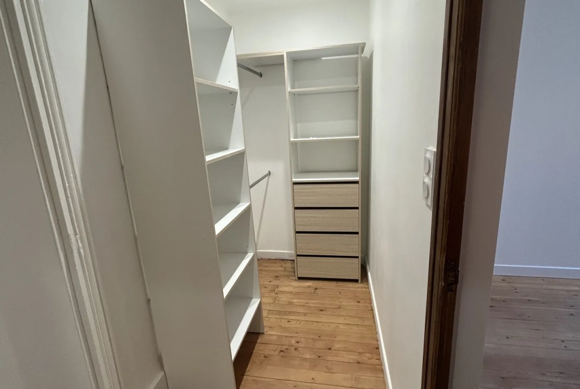 Appartement T2 entièrement rénové au centre d'Aubenas - Idéal investisseur ou premier achat 