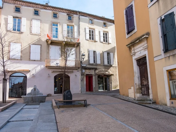 Appartement T2 entièrement rénové au centre d'Aubenas - Idéal investisseur ou premier achat