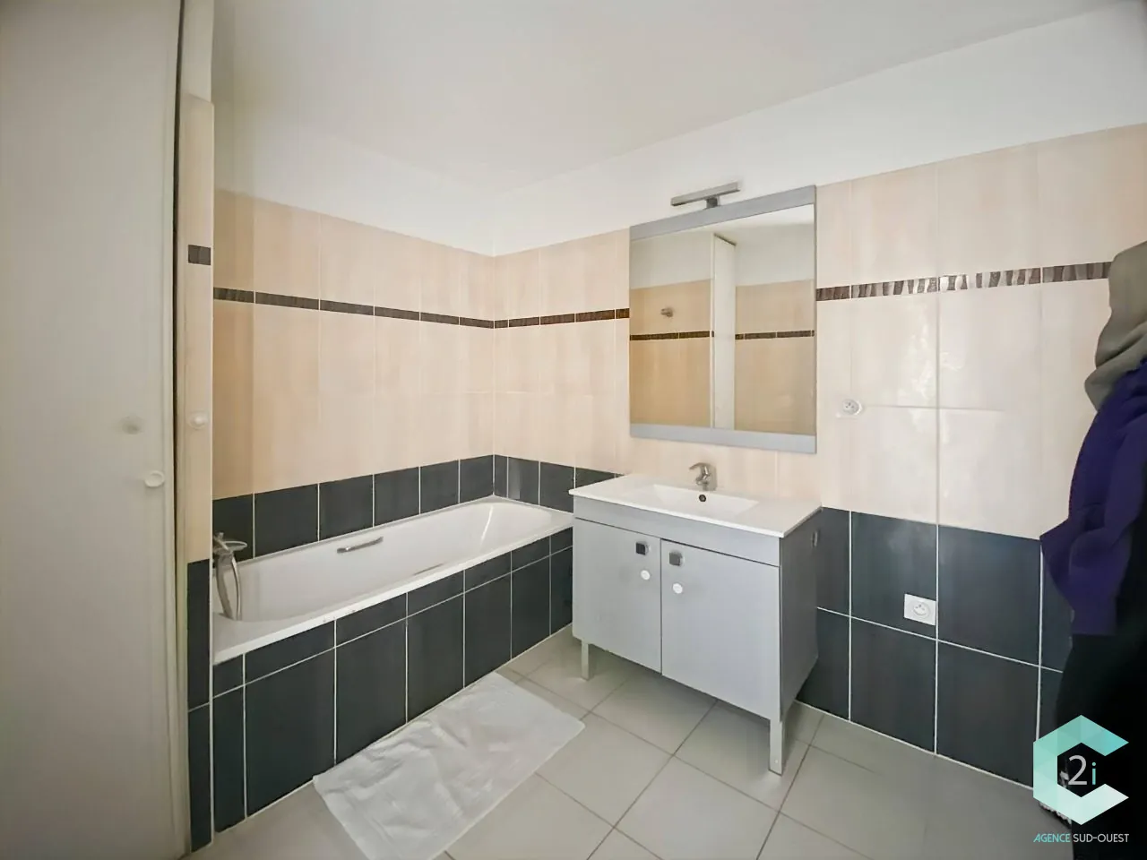 Acheter un appartement T3 lumineux de 56,65 m² à Montpellier dans une résidence calme avec garage 