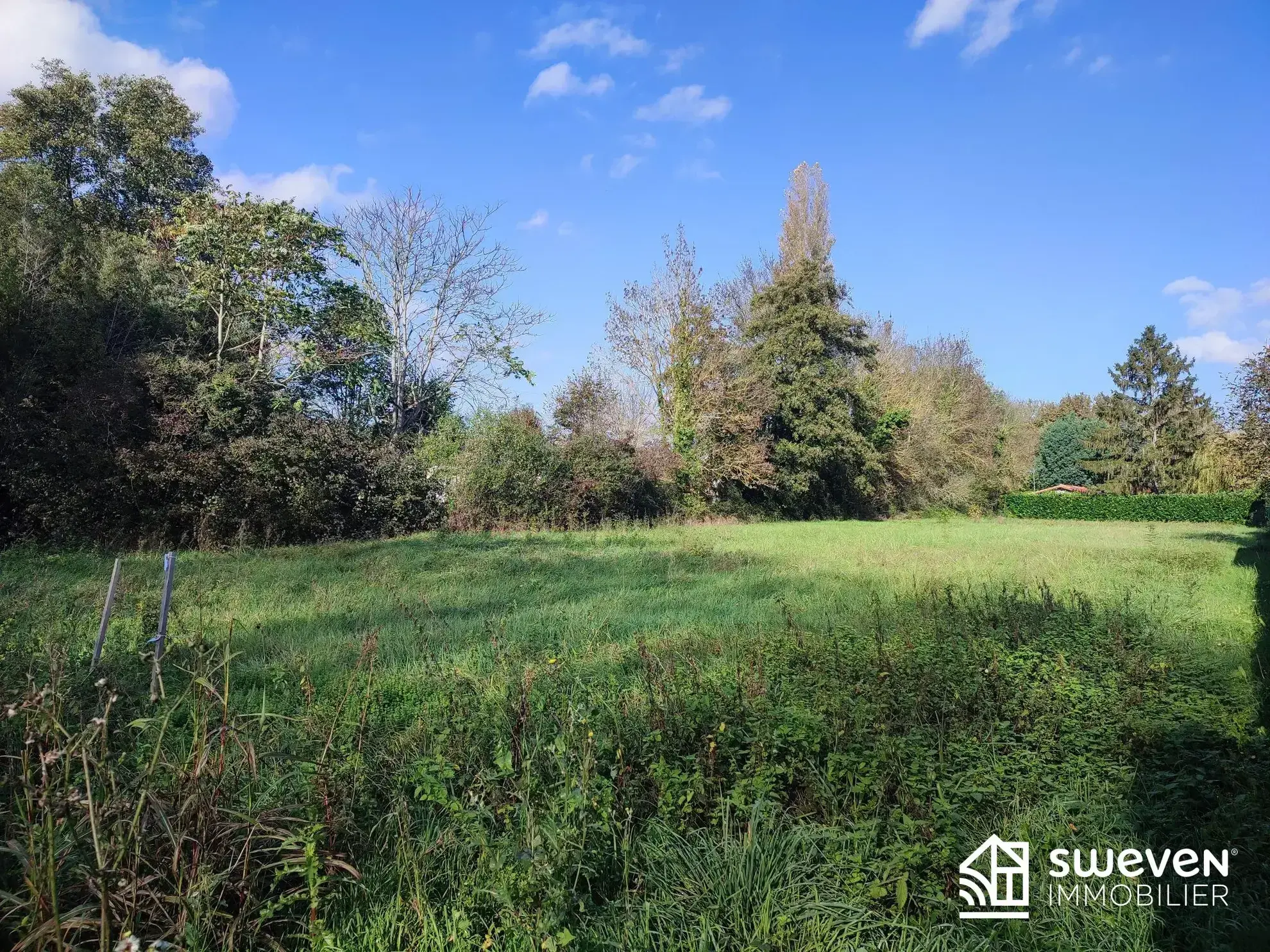 Terrain constructible de 1043 m² à vendre à Lavernose-Lacasse avec permis libre 