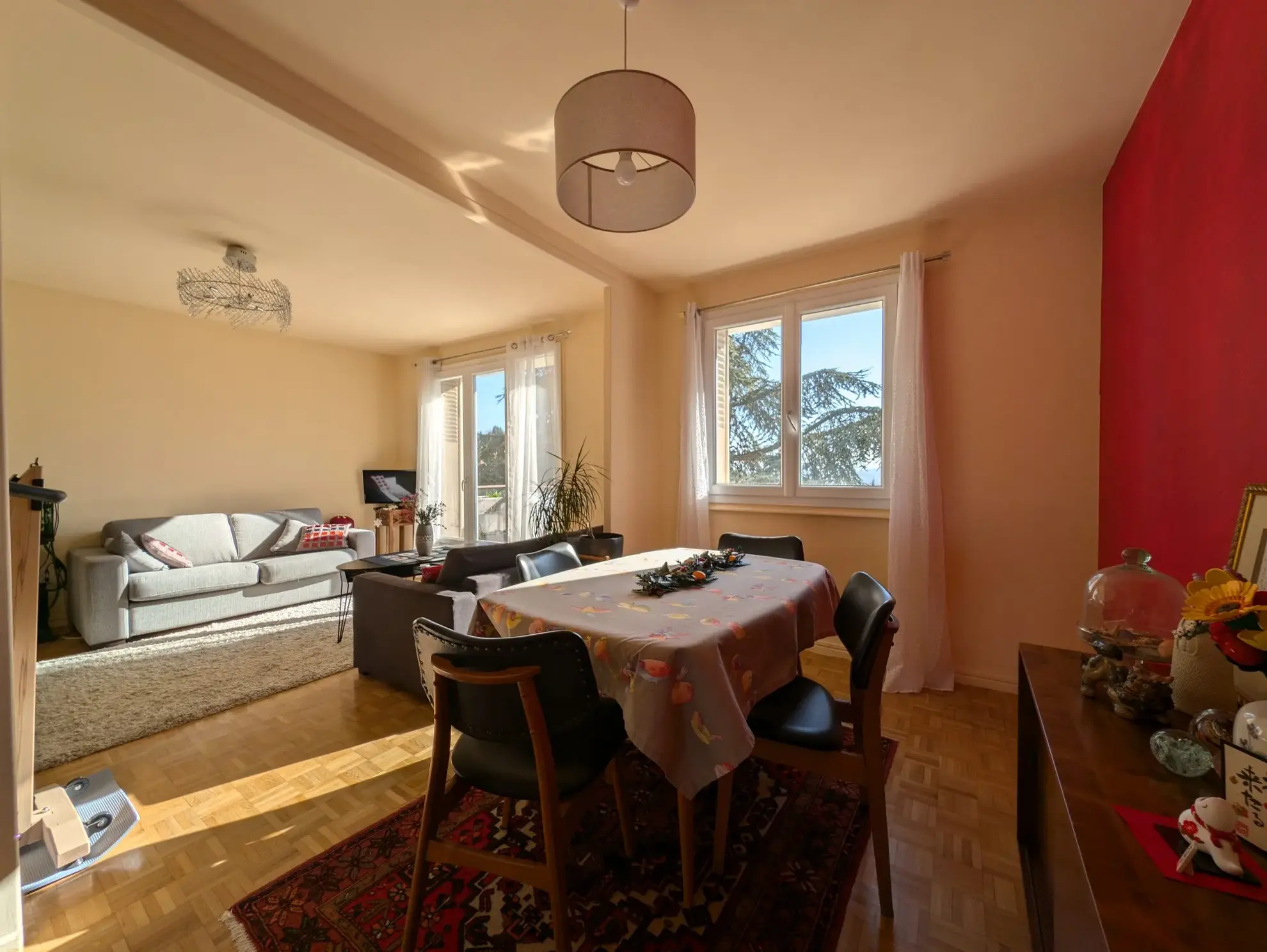 Appartement T3 lumineux de 68,50 m² avec balcon, garage et cave à Clermont-Ferrand 