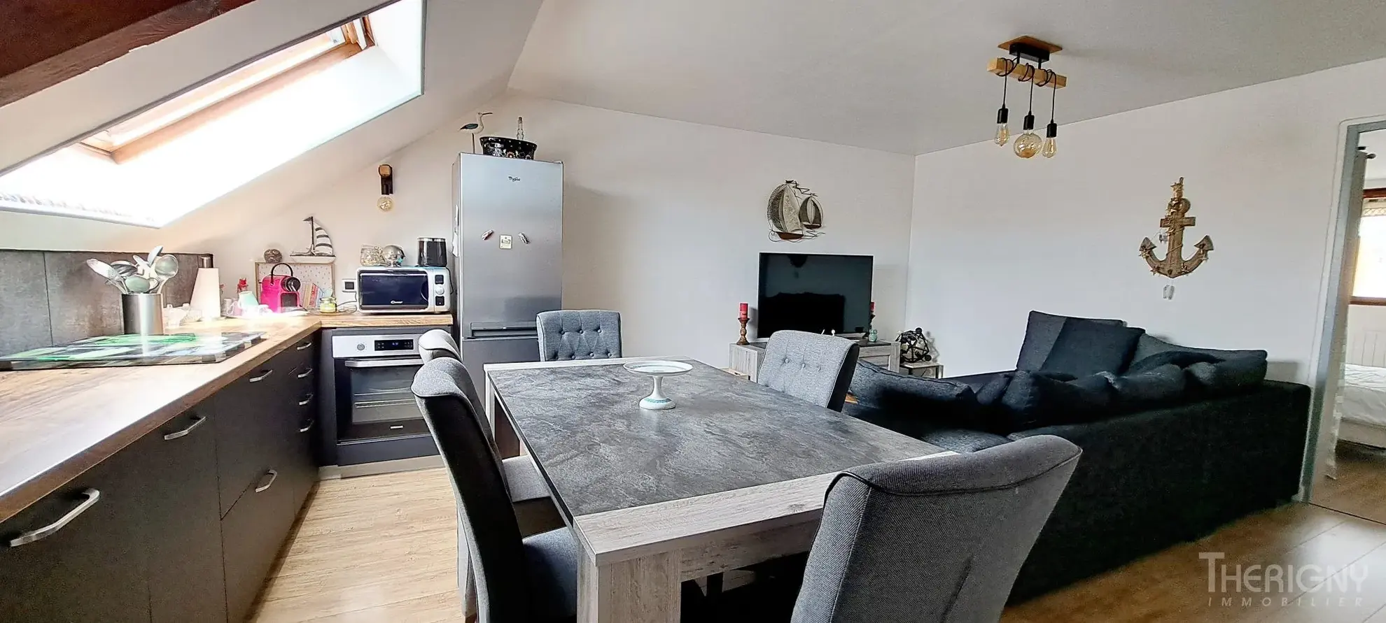 Appartement T3 lumineux avec vue sur Le Tréport à vendre, à 100 m de la plage 
