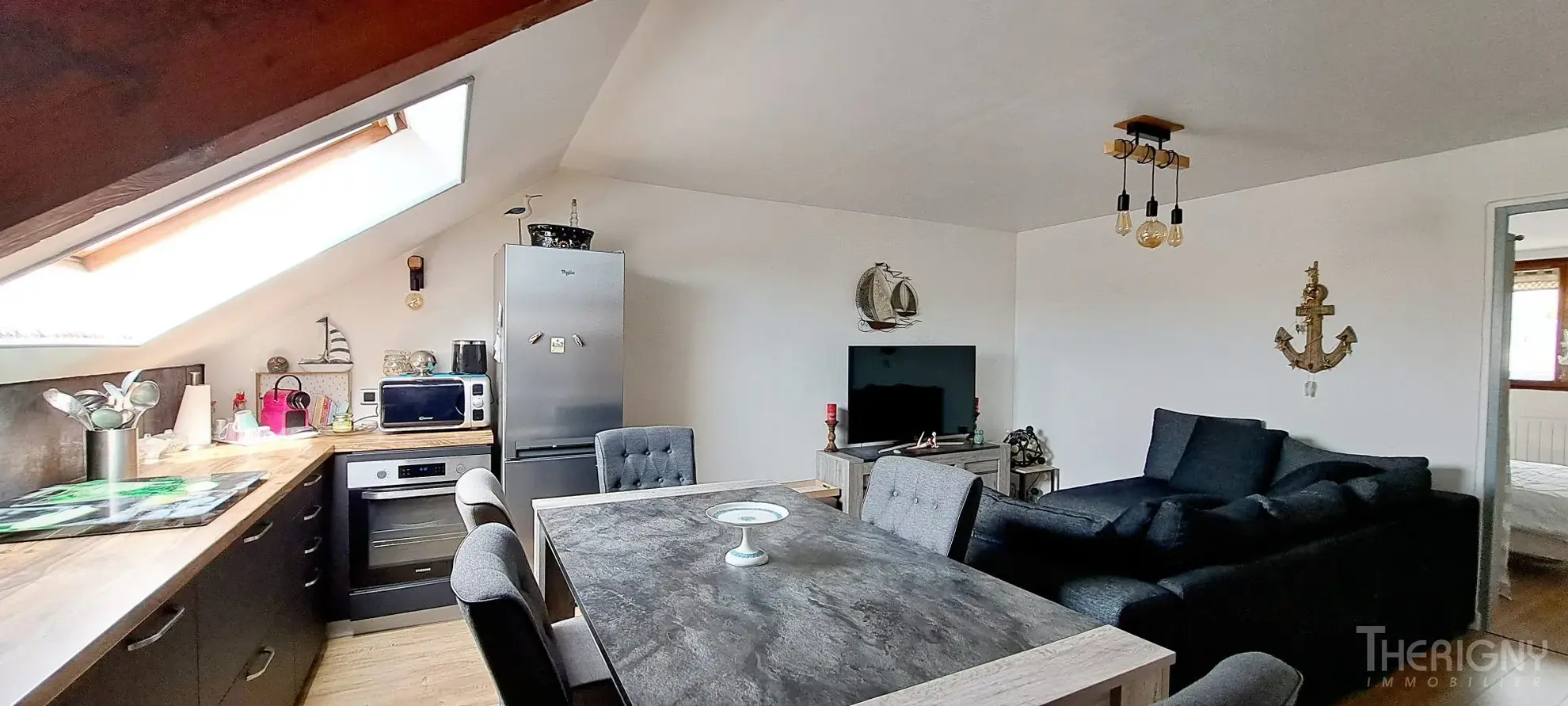Appartement T3 lumineux avec vue sur Le Tréport à vendre, à 100 m de la plage 