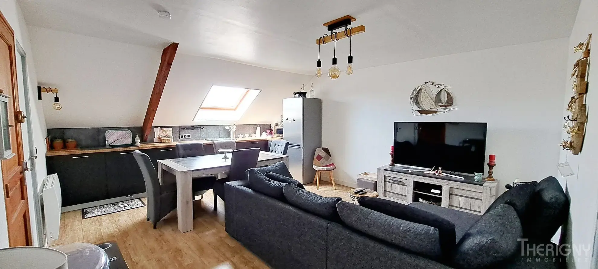 Appartement T3 lumineux avec vue sur Le Tréport à vendre, à 100 m de la plage 