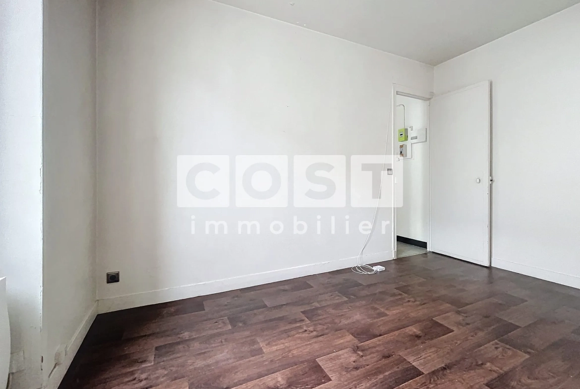 Studio à vendre à Levallois-Perret - 20m² avec cave - Bon potentiel investissement 