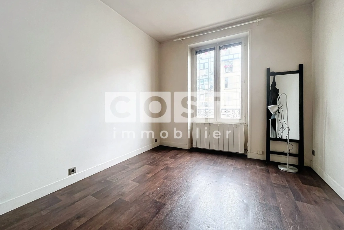 Studio à vendre à Levallois-Perret - 20m² avec cave - Bon potentiel investissement 