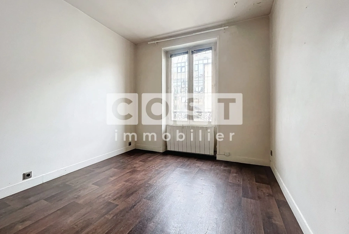 Studio à vendre à Levallois-Perret - 20m² avec cave - Bon potentiel investissement 