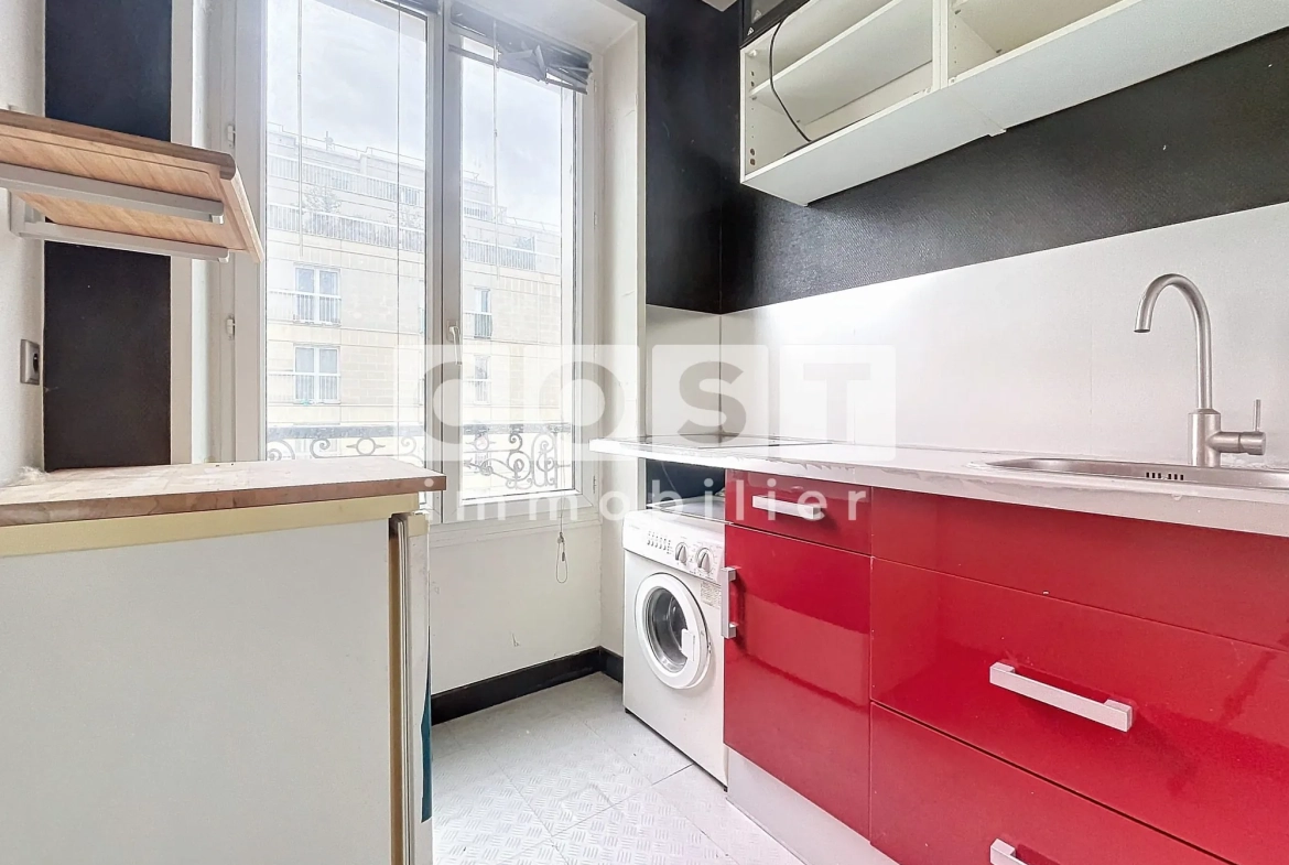 Studio à vendre à Levallois-Perret - 20m² avec cave - Bon potentiel investissement 