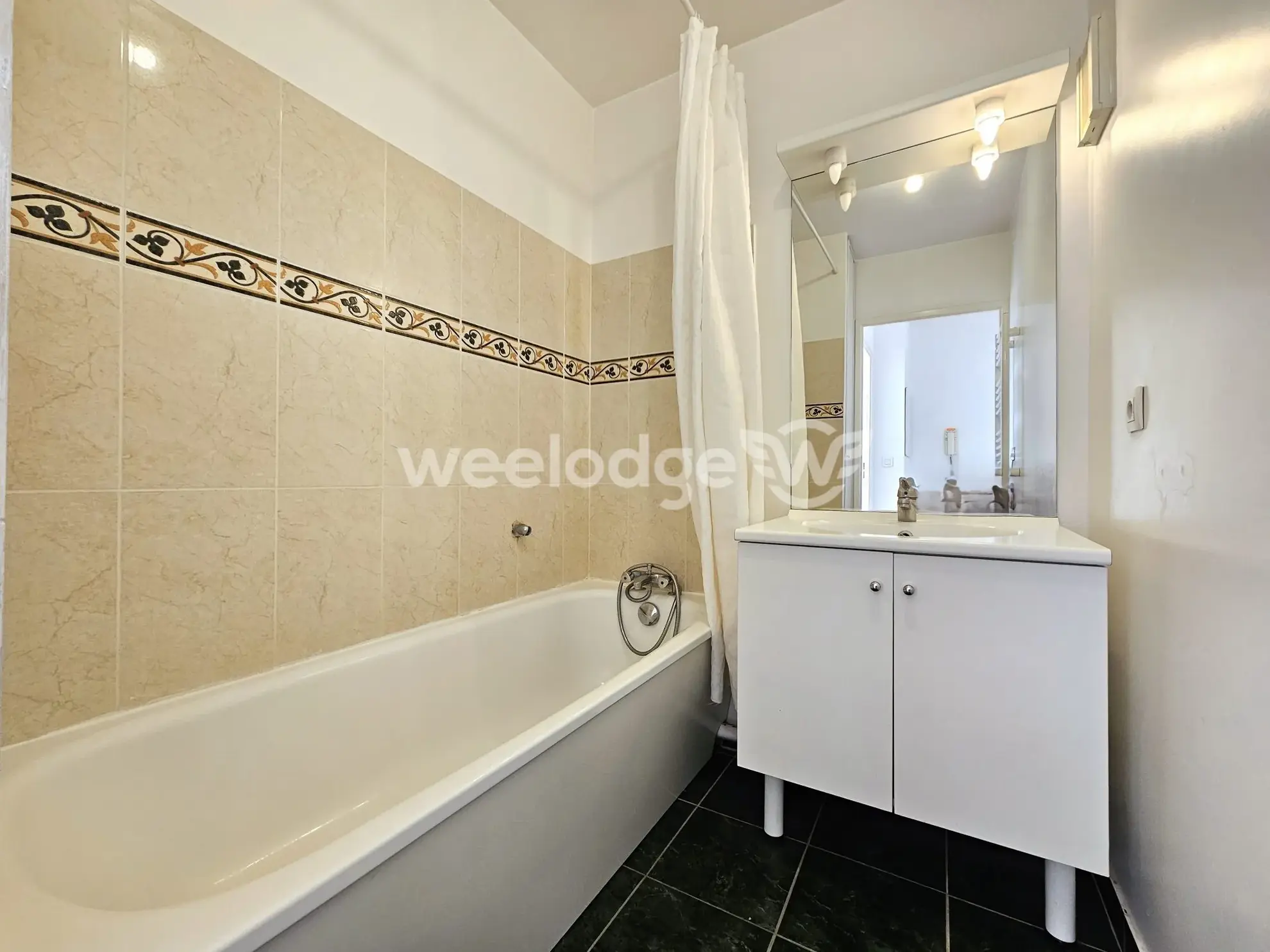 Appartement à vendre à Cergy avec terrasse, parking et proximité RER A 