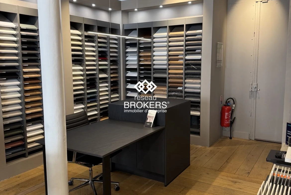 Boutique de 101 m² à vendre dans le quartier recherché de Neuilly-sur-Seine 
