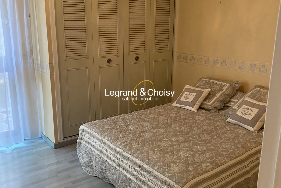 Appartement 3 pièces avec terrasse et garage à Villeneuve-sur-Lot 