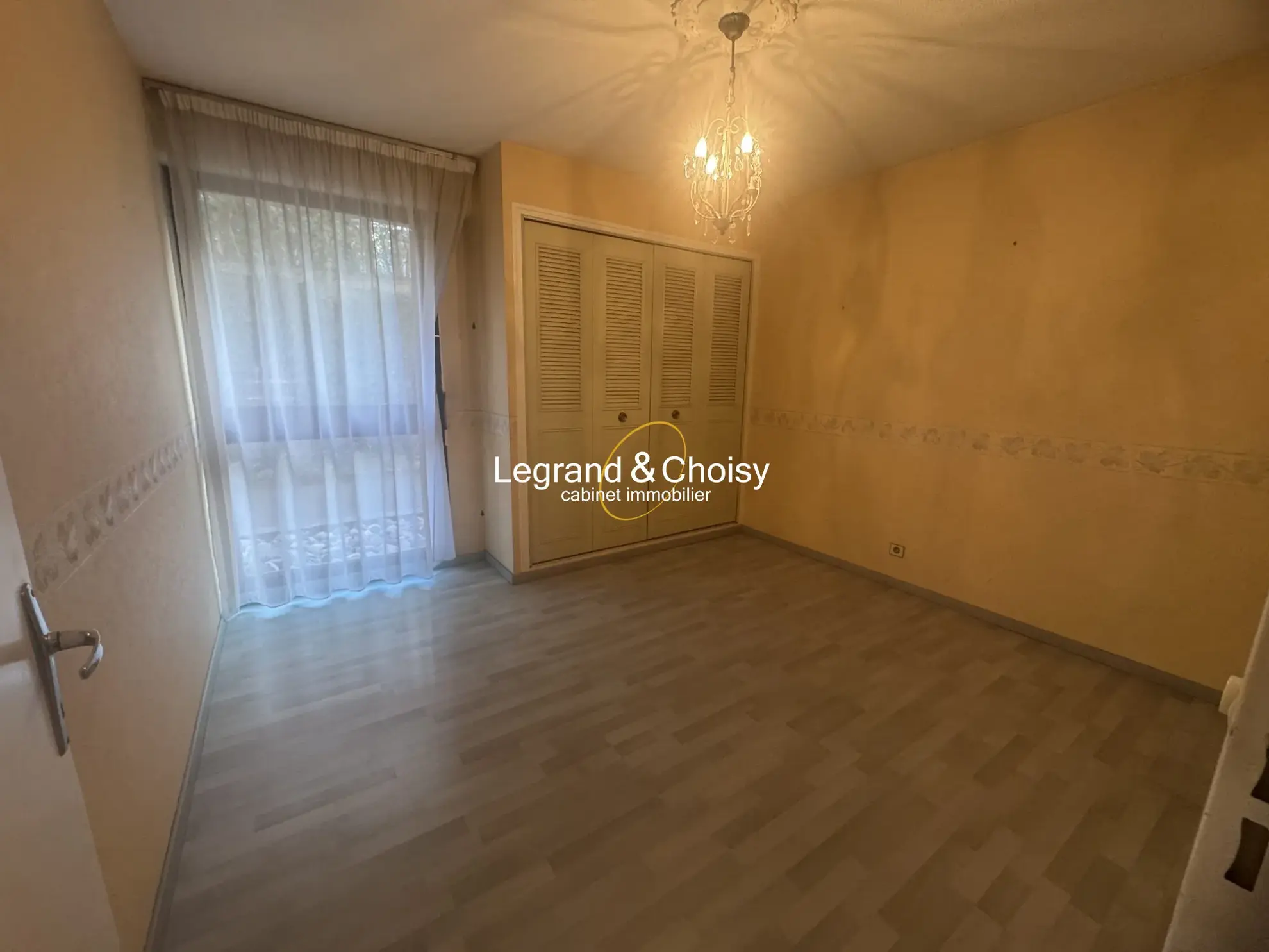 Appartement 3 pièces avec terrasse et garage à Villeneuve-sur-Lot 