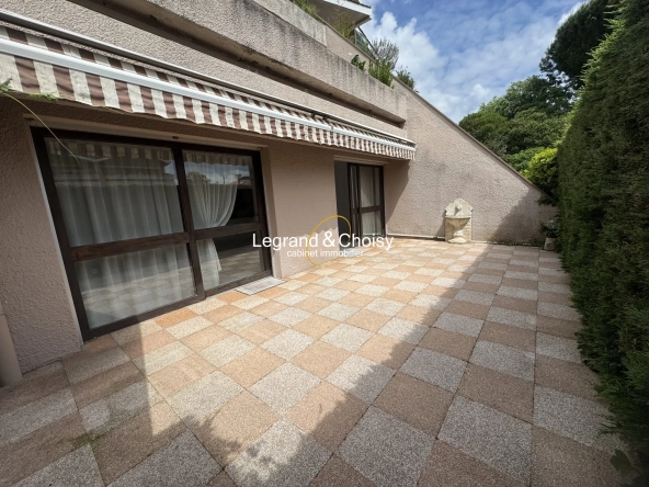 Appartement 3 pièces avec terrasse et garage à Villeneuve-sur-Lot