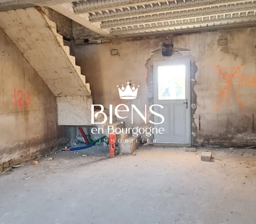 Maison à aménager de 81 m² dans un village dynamique proche de Beaune 