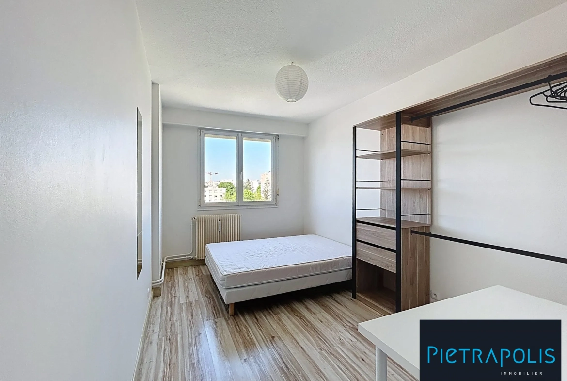 Appartement T4 de 76m² à Dijon, quartier Drapeau/Charmette, idéal colocation 