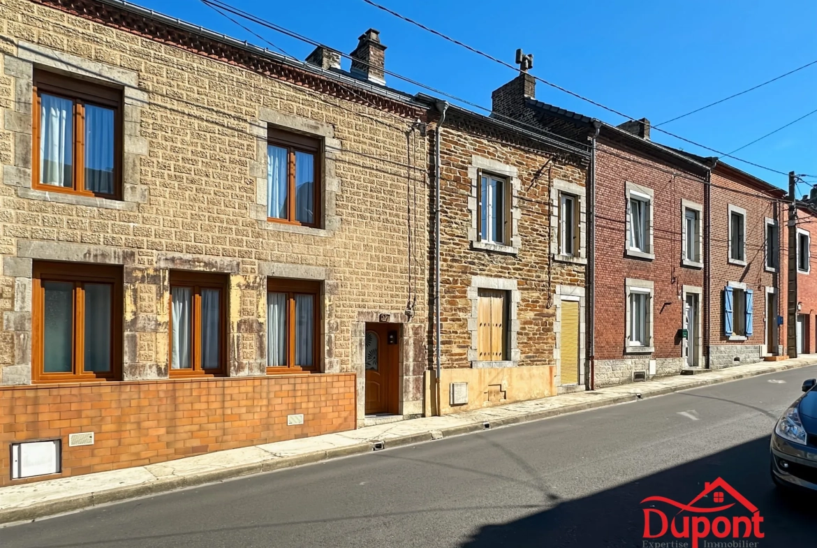 Maison de 96 m² à Revin proche Meuse et voie verte 