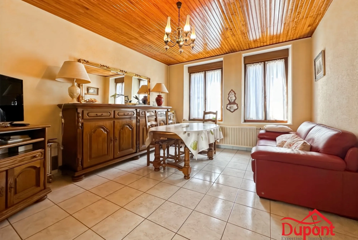 Maison de 96 m² à Revin proche Meuse et voie verte 