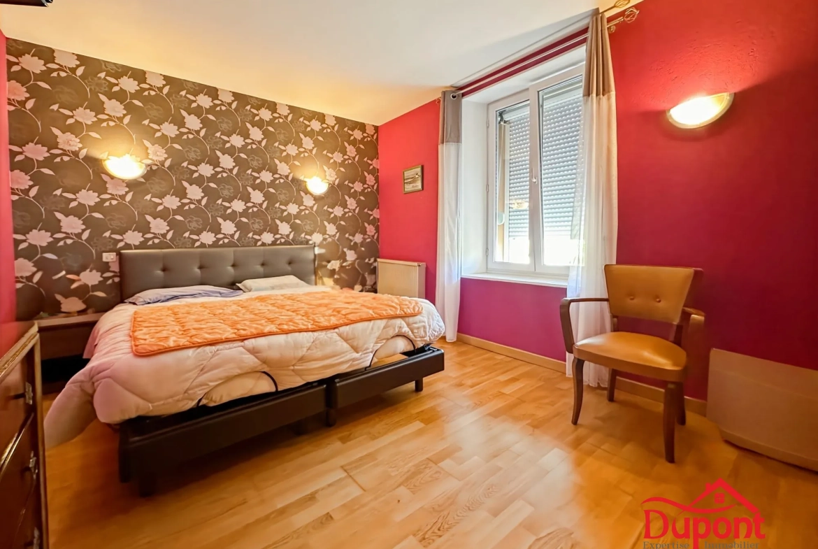 Maison de 96 m² à Revin proche Meuse et voie verte 