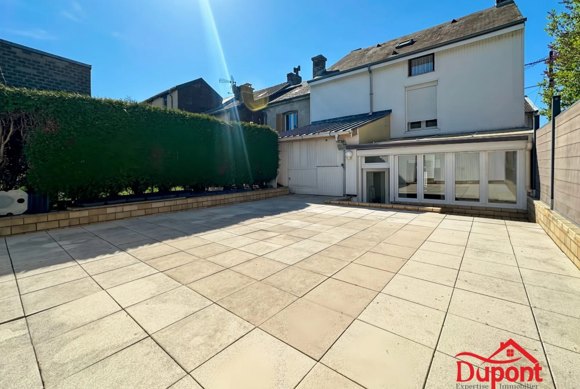 Maison de 96 m² à Revin proche Meuse et voie verte 