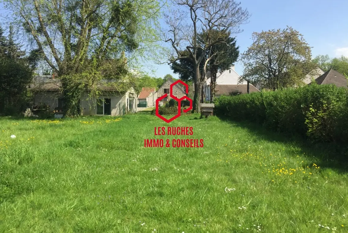 Terrain constructible à vendre à Coulommiers, 261 m², proche commodités 