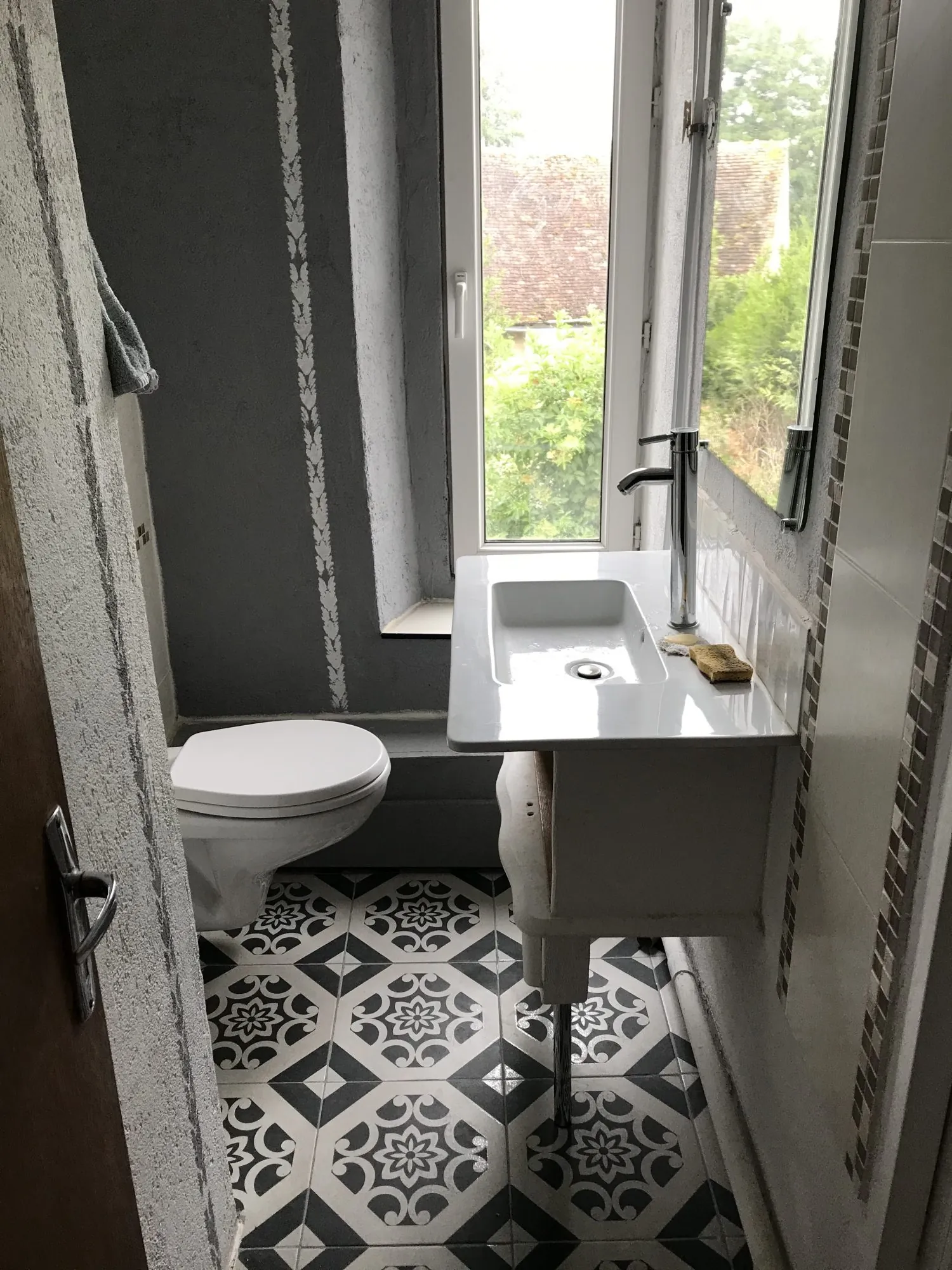 Immeuble à vendre à Courtenay de 232 m² avec 5 appartements à rénover 