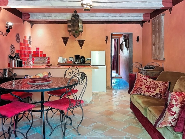 Appartement lumineux avec terrasse dans résidence sécurisée au Beaucet