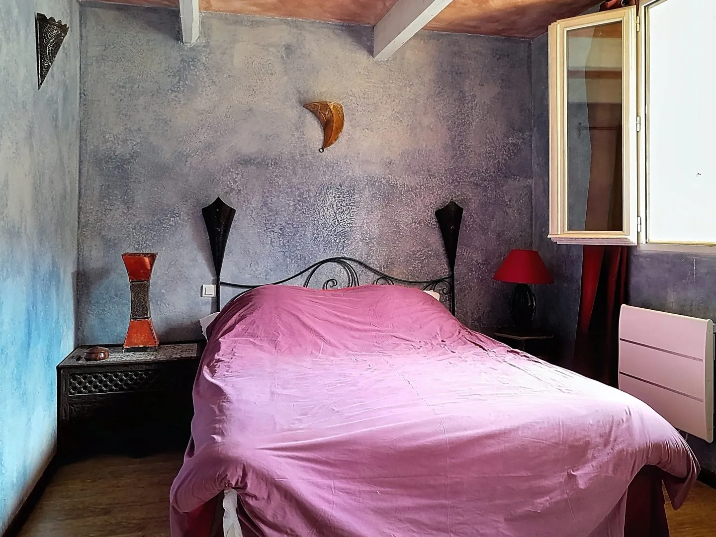 Appartement lumineux avec terrasse dans résidence sécurisée au Beaucet 