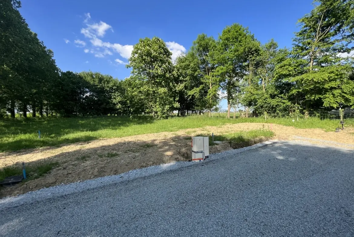 Terrain à bâtir à vendre à Châteaugiron (35410) – Viabilisé et libre de constructeur 