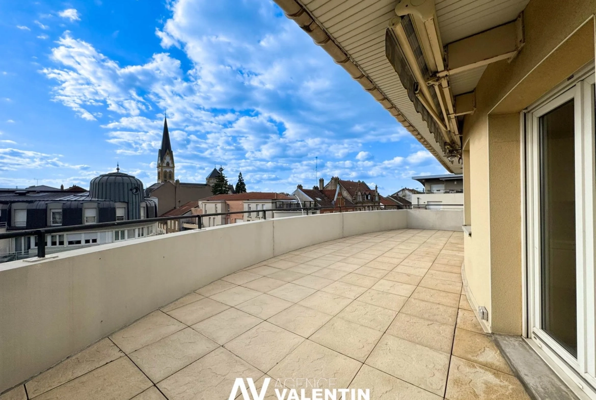 Bel appartement 2 pièces avec terrasse et garage à Montigny-lès-Metz 