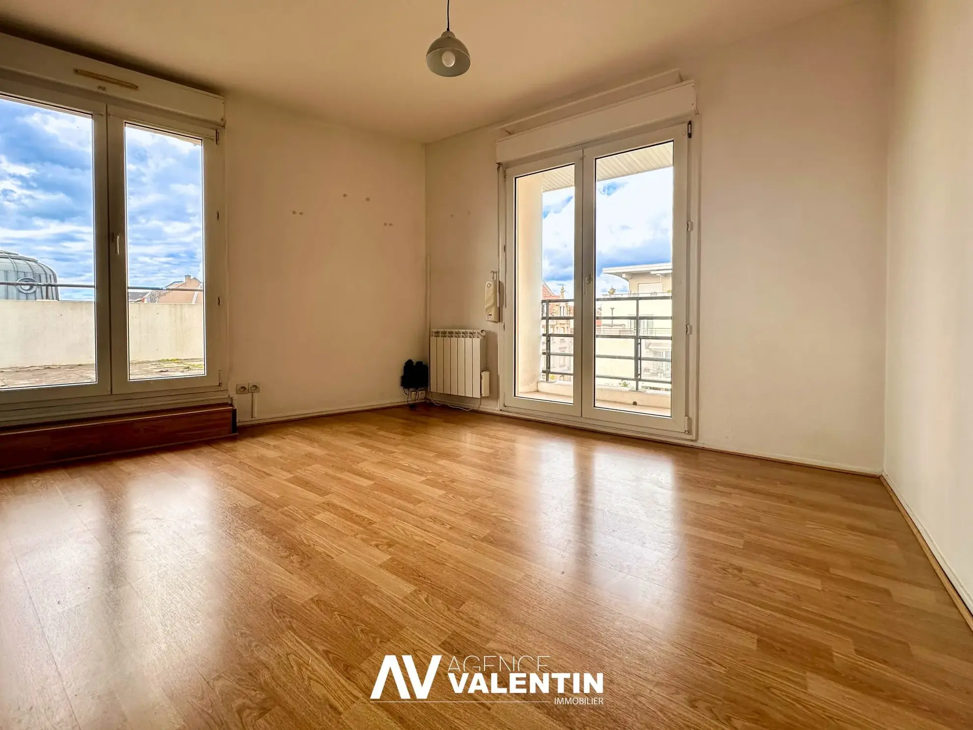 Bel appartement 2 pièces avec terrasse et garage à Montigny-lès-Metz 