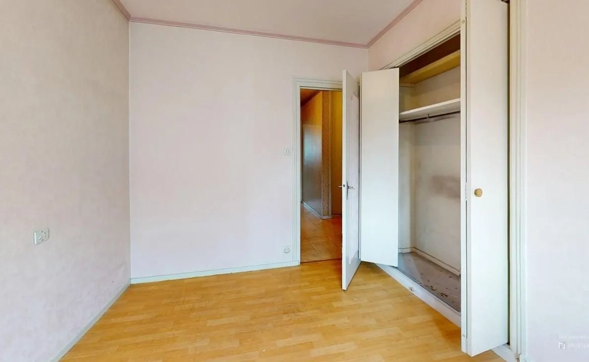 Appartement 3 pièces à vendre à Villers-lès-Nancy avec terrasse et cave 