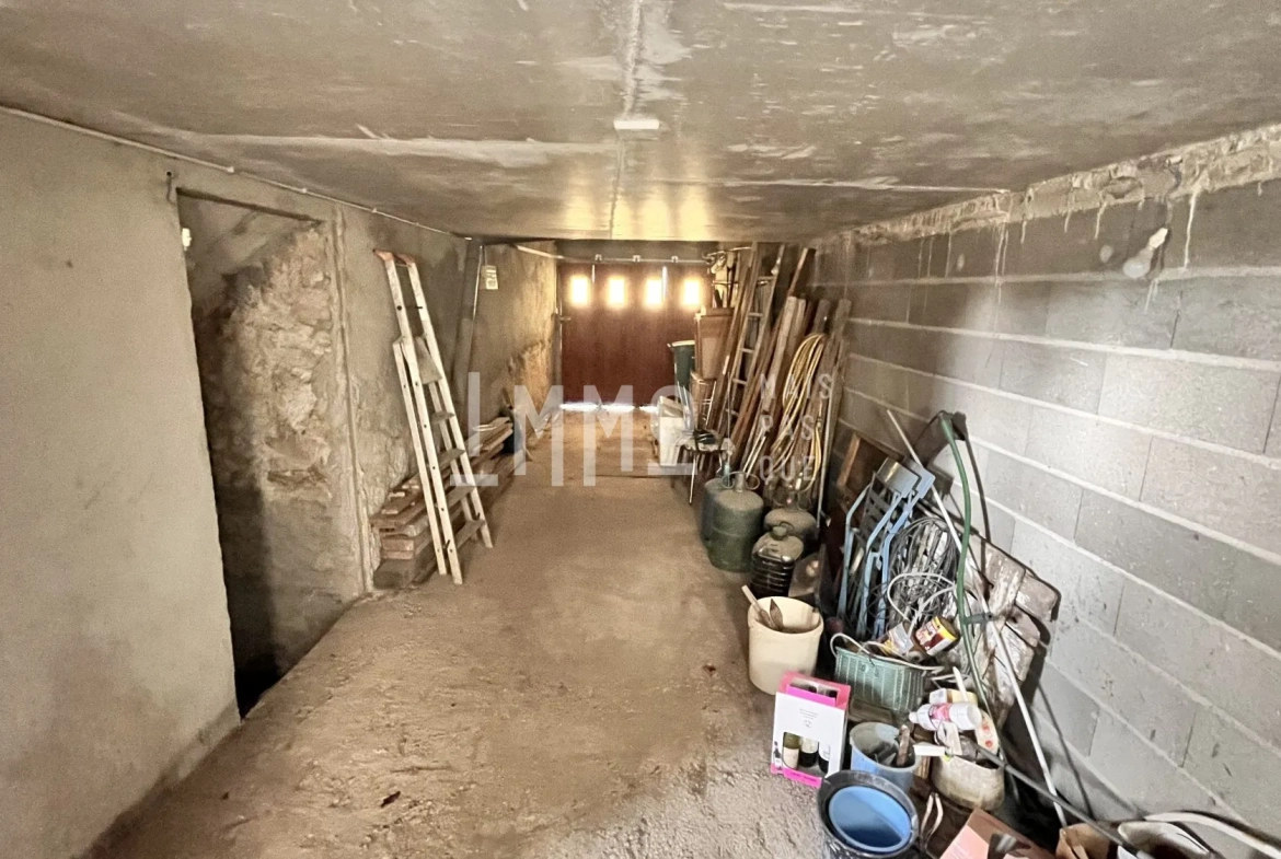 Maison mitoyenne à Bessé-sur-Braye avec terrasse et jardin - Idéal investisseur ou primo-accédant 