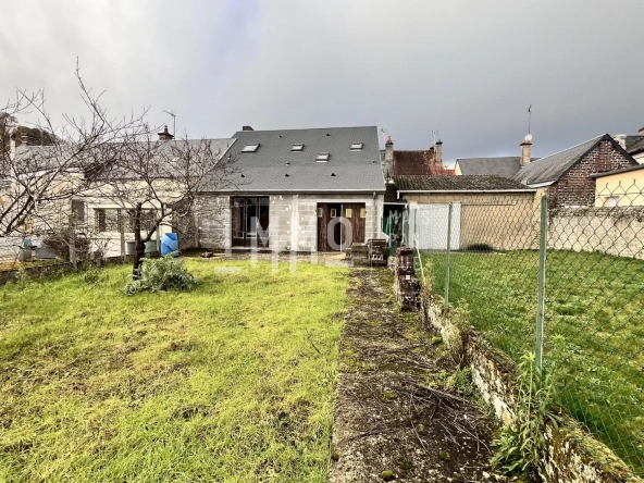 Maison mitoyenne à Bessé-sur-Braye avec terrasse et jardin - Idéal investisseur ou primo-accédant