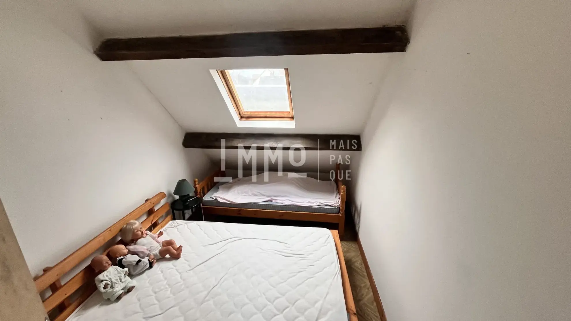 Maison mitoyenne à Bessé-sur-Braye avec terrasse et jardin - Idéal investisseur ou primo-accédant 