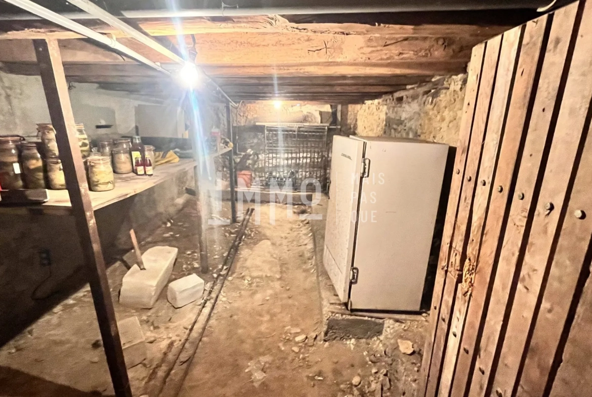 Maison mitoyenne à Bessé-sur-Braye avec terrasse et jardin - Idéal investisseur ou primo-accédant 