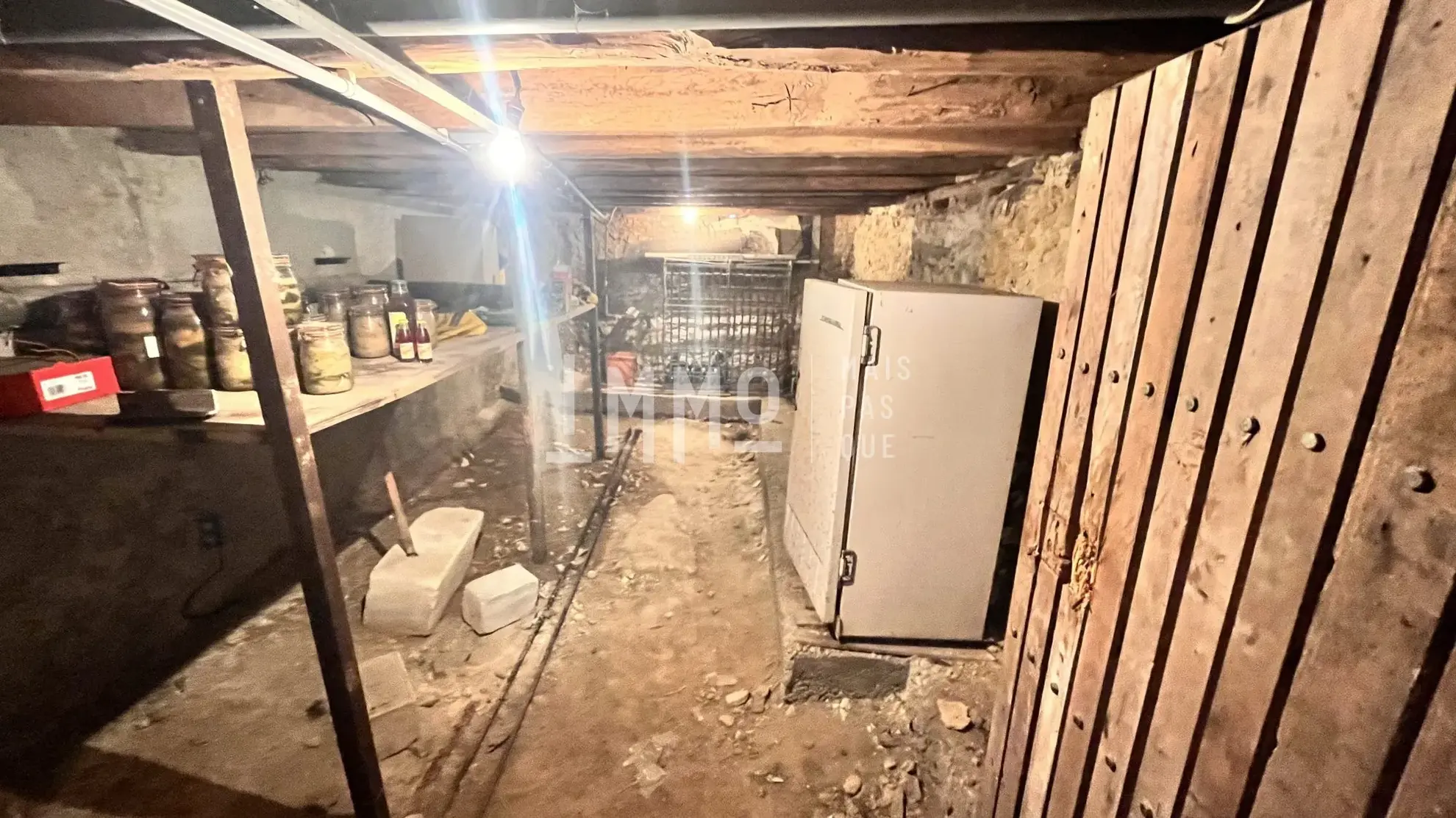 Maison mitoyenne à Bessé-sur-Braye avec terrasse et jardin - Idéal investisseur ou primo-accédant 