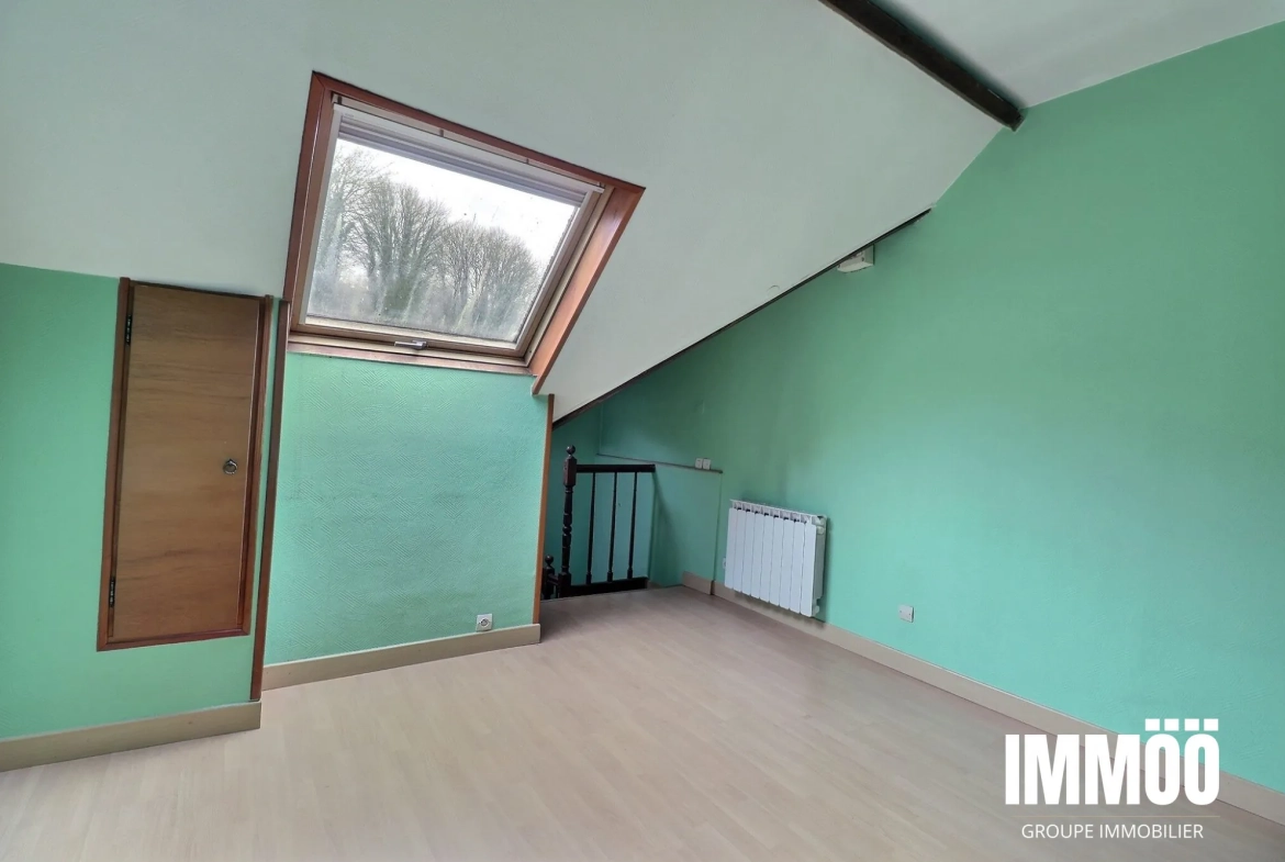 Maison de ville avec jardin, cave et terrasse à Malaunay 