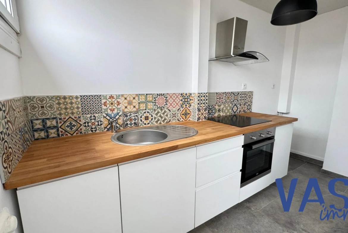 Appartement T2 de 39 m² à vendre à Tourcoing - Lumineux, proche commodités 