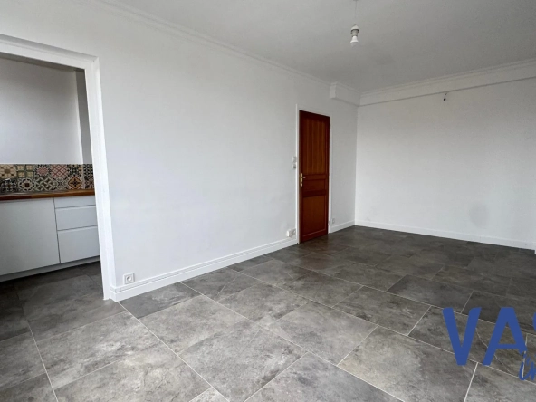 Appartement T2 de 39 m² à vendre à Tourcoing - Lumineux, proche commodités