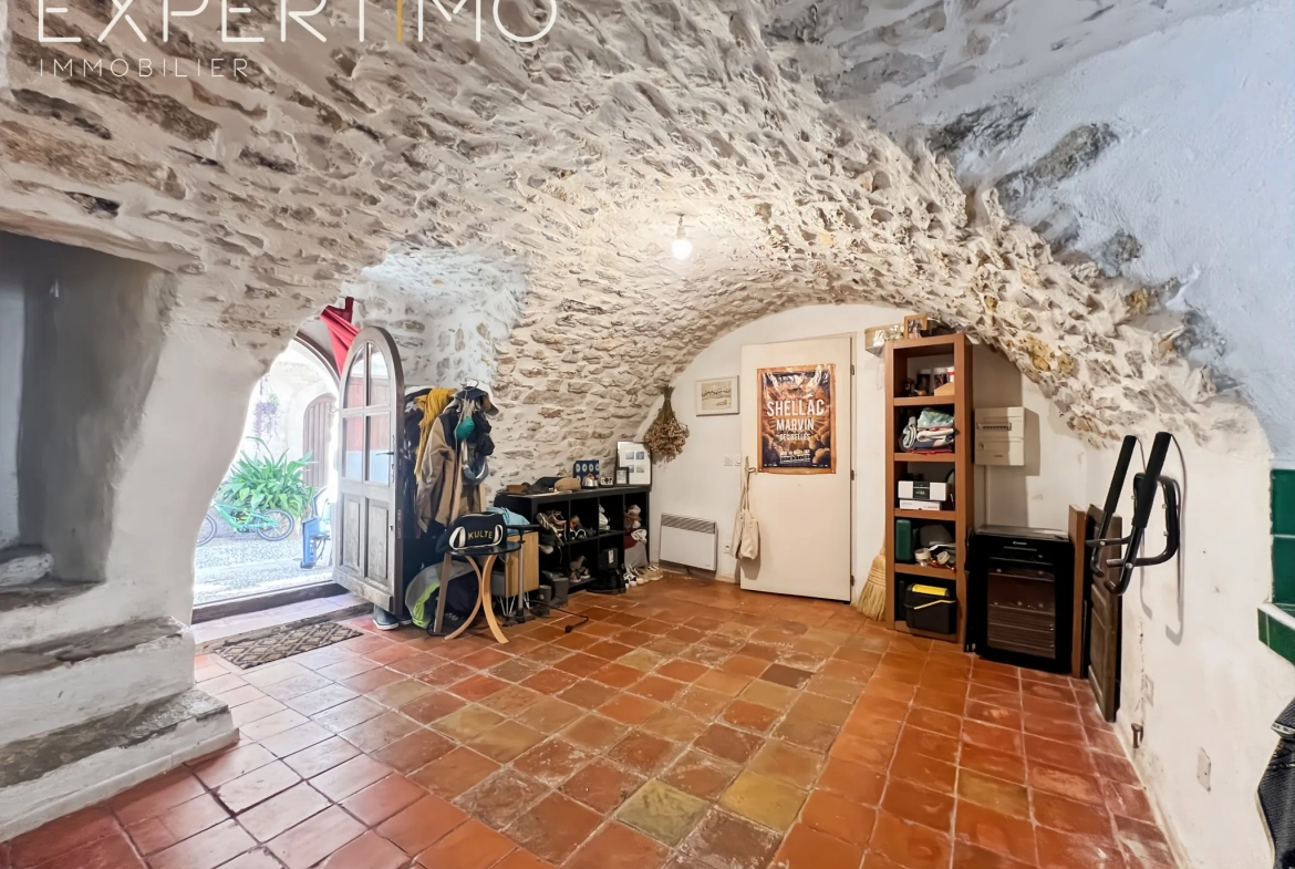Maison de village rénovée avec 3 chambres près de Montpellier 