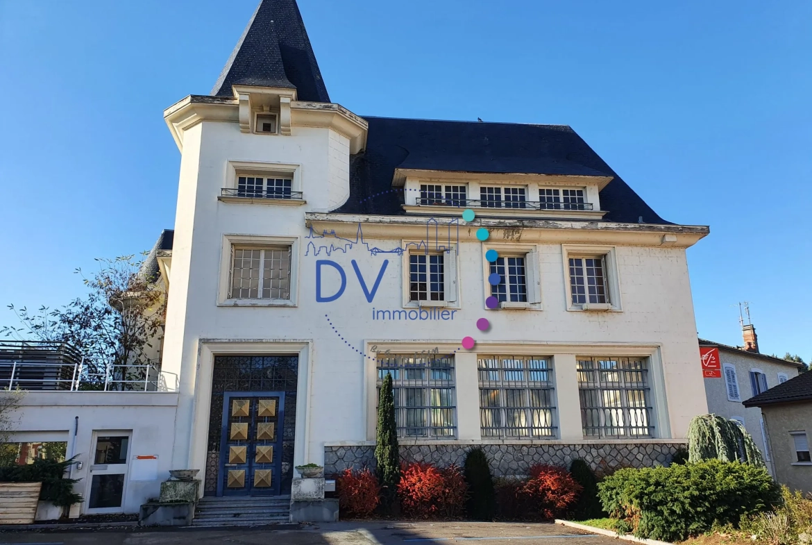 Maison ancienne à rénover à Amplepuis à seulement 485 €/m² 