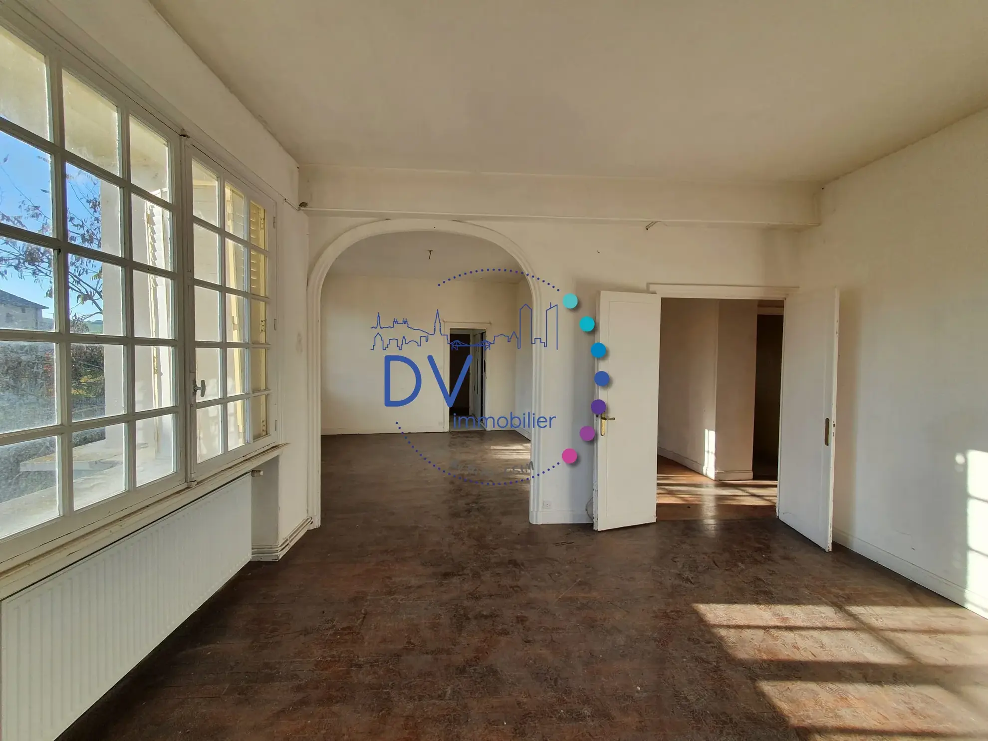 Maison ancienne à rénover à Amplepuis à seulement 485 €/m² 