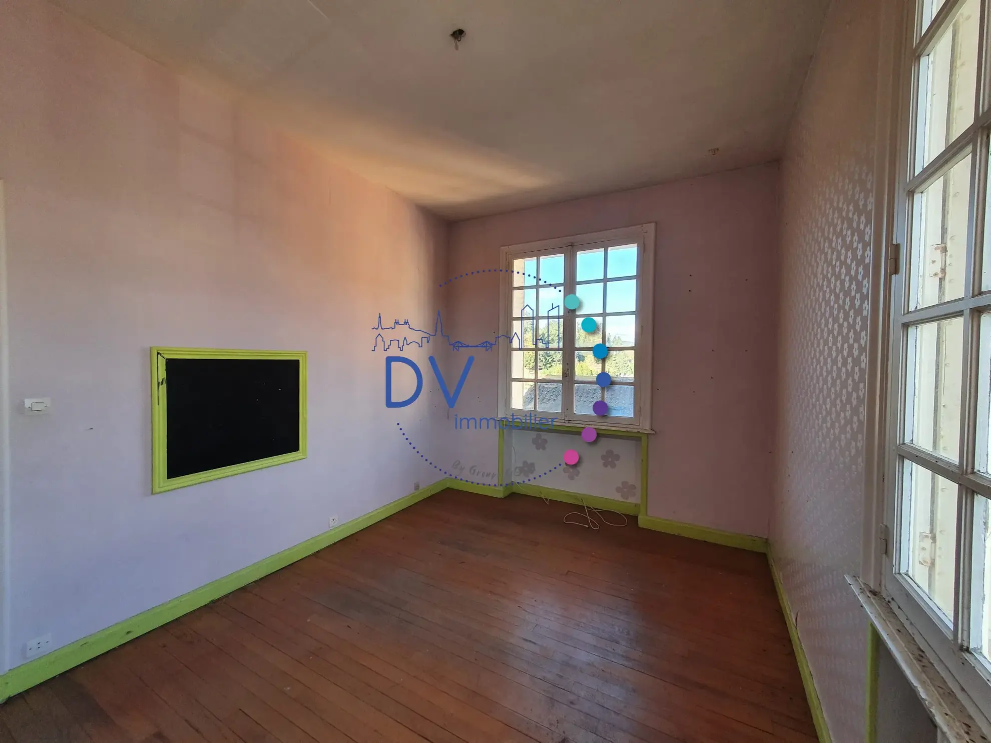 Maison ancienne à rénover à Amplepuis à seulement 485 €/m² 