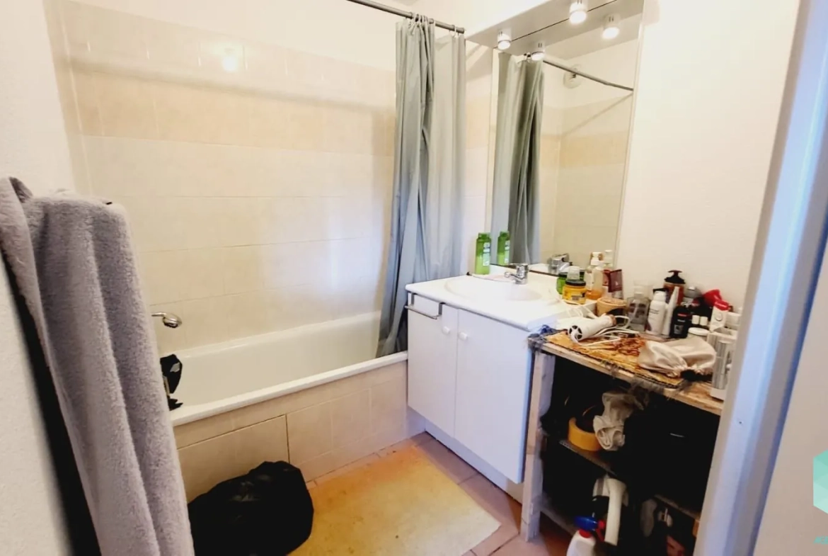 Villa T3 à Carcassonne avec jardin, garage et location en cours 