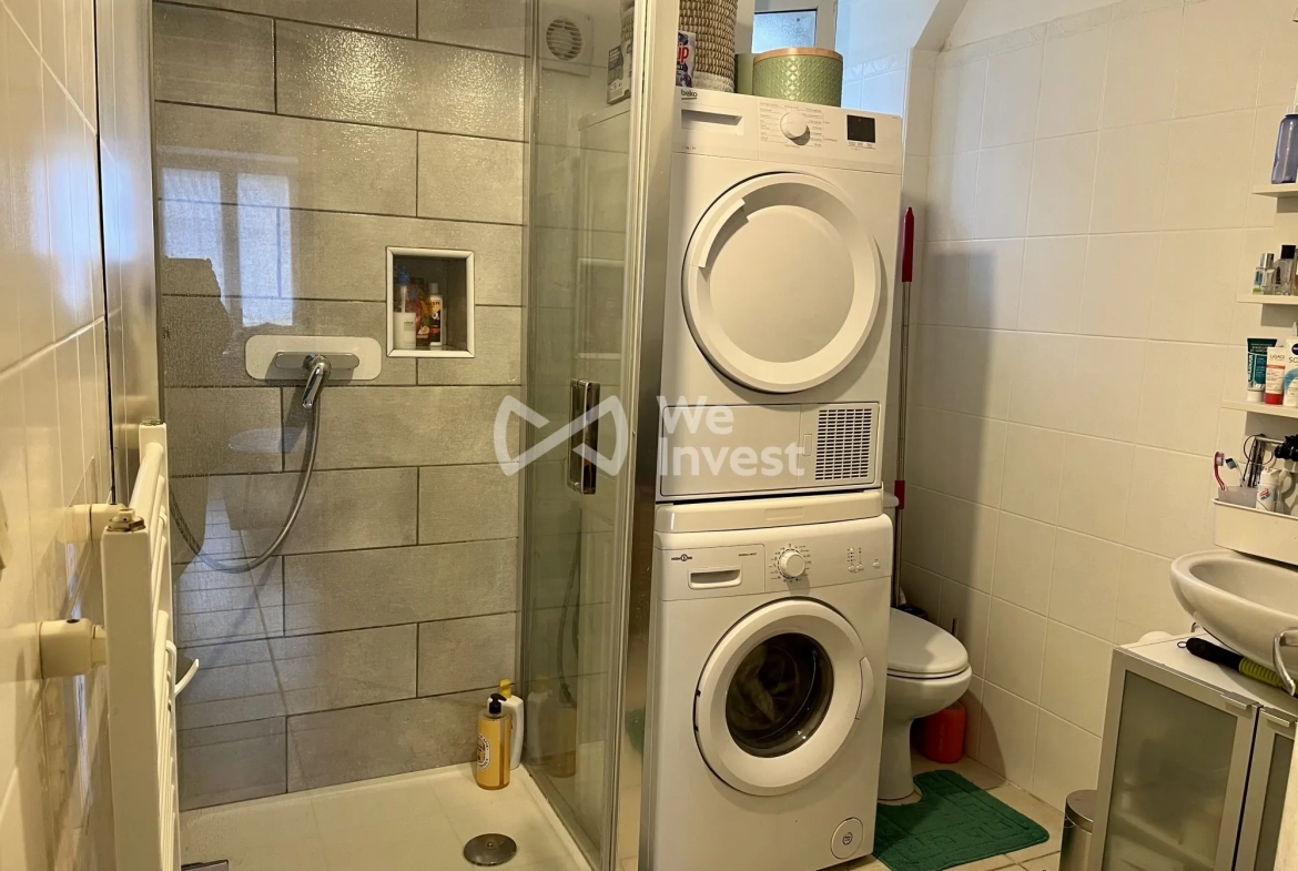 Maison ancienne à vendre à Mouroux de 80 m² avec terrain et parking 