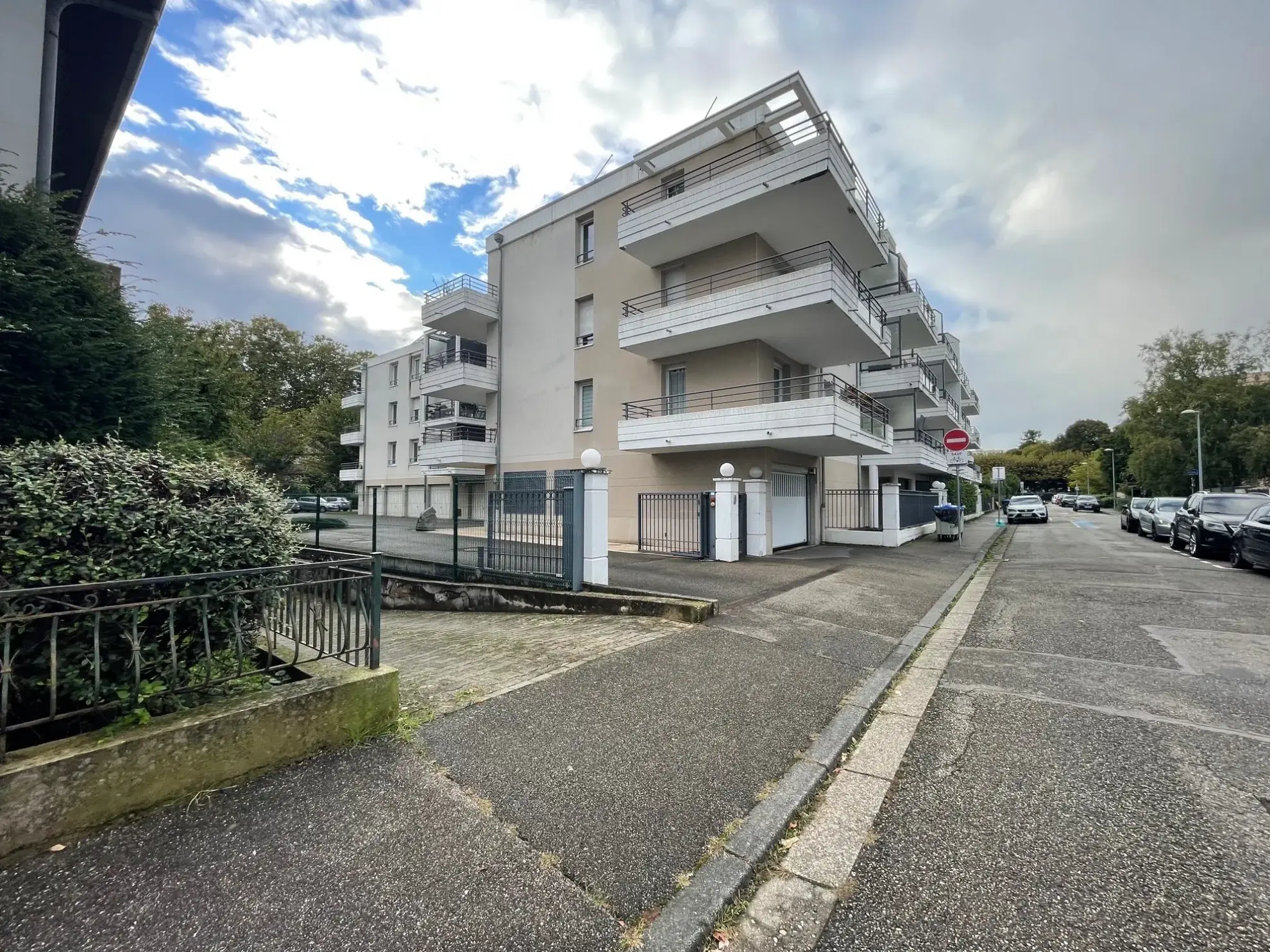 Appartement 2 pièces à Strasbourg Cronenbourg avec parking privé - Investissement locatif 