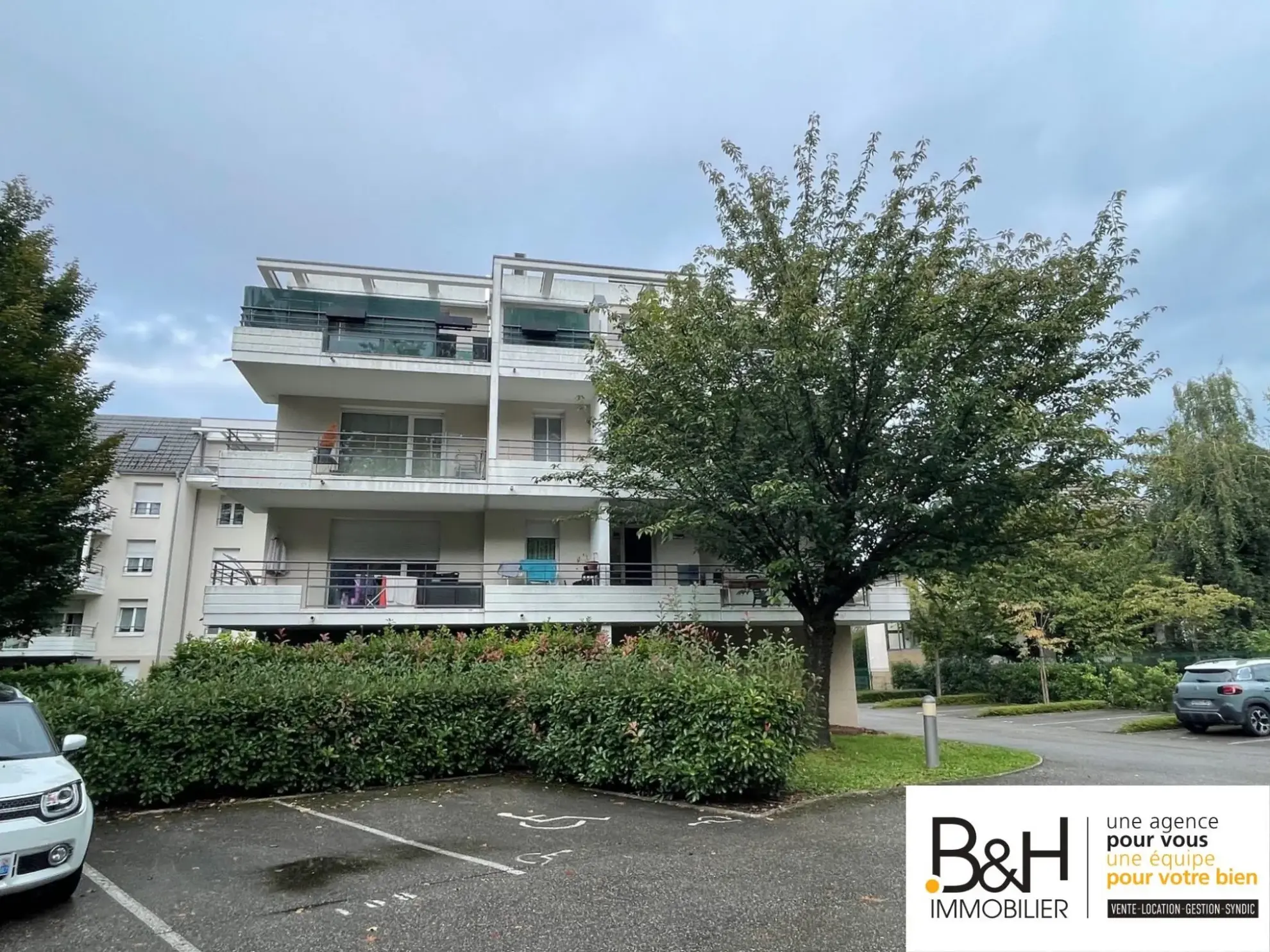 Appartement 2 pièces à Strasbourg Cronenbourg avec parking privé - Investissement locatif 